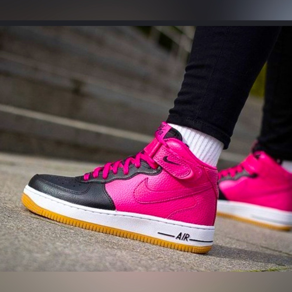 Nike Air Force 1 Mid